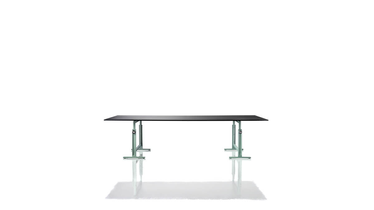 Brut Cavalletti Verde per Tavolo con piano nero / Green Brut Table Trestles with a black top