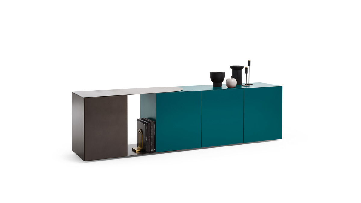 Partout Credenza