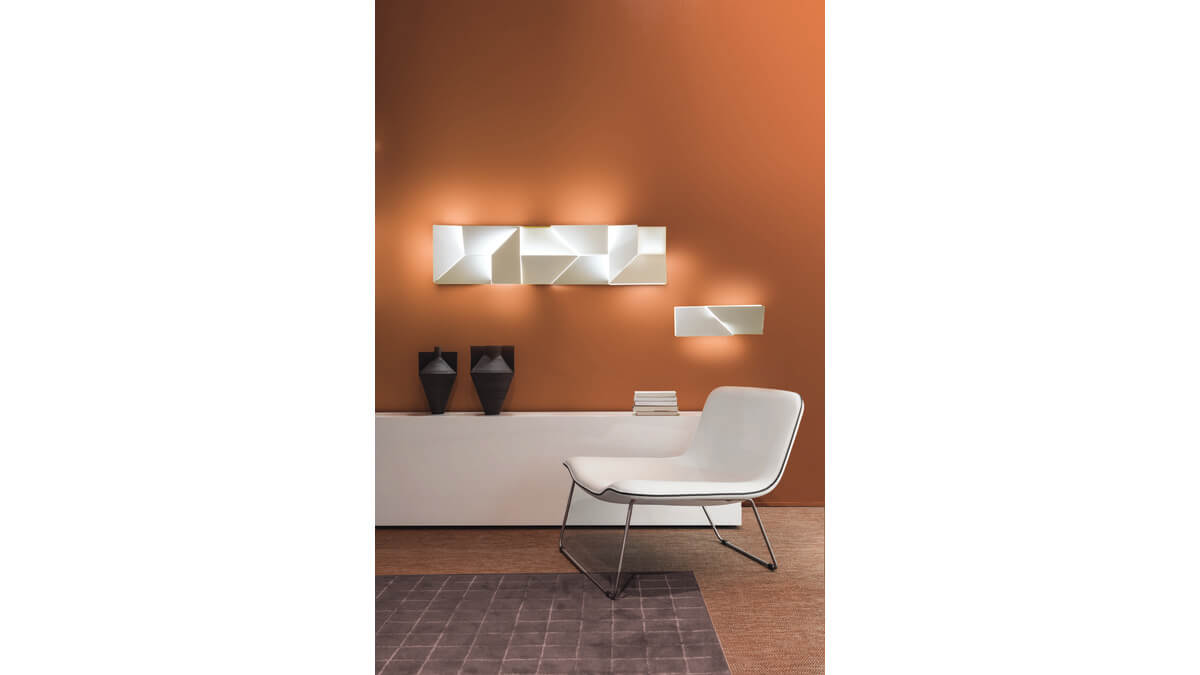 Wall Shadows - immagine 2